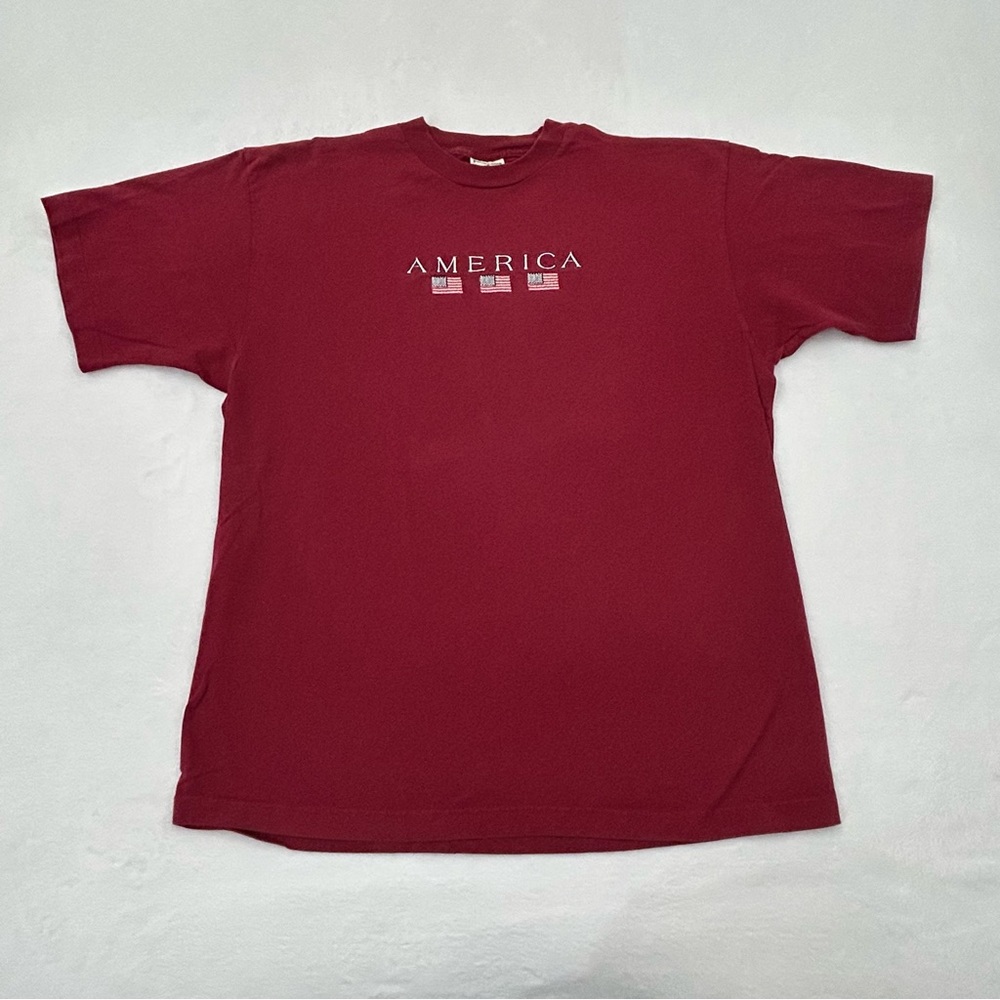 Vintage Briar Creek Sportswear America Embroidered Burgundy Red Shirt Men’s XL.